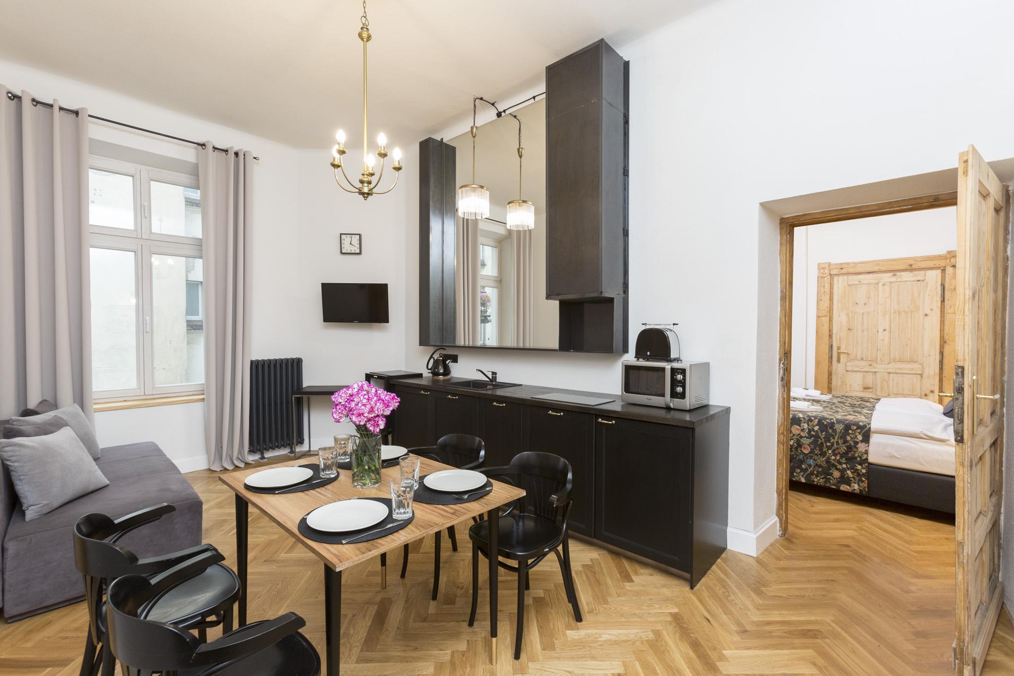 Antique Apartments Plac Szczepanski Krakow Exterior photo