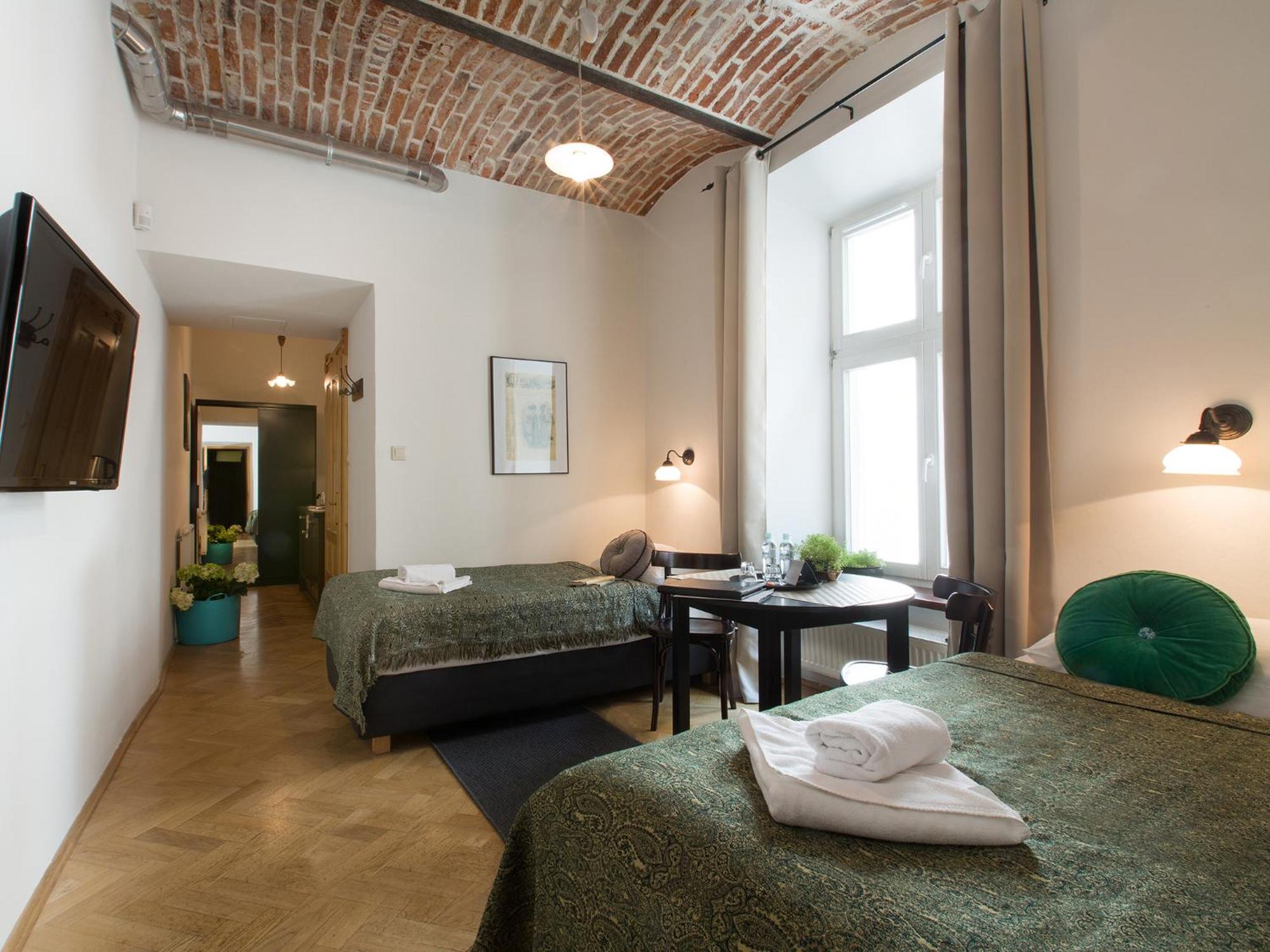 Antique Apartments Plac Szczepanski Krakow Room photo